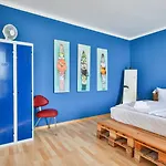 Station 3rd Floor Apartment *
