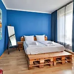Апартаменты Station 3rd Floor *