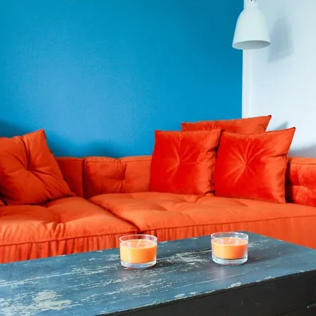 Station 3rd Floor דירה *